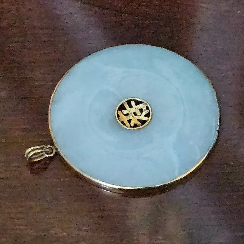 RARE GUMPS 14K GOLD WHITE JADE JADEITE ROUND GOOD LUCK CHINESE PENDANT NECKLACE
